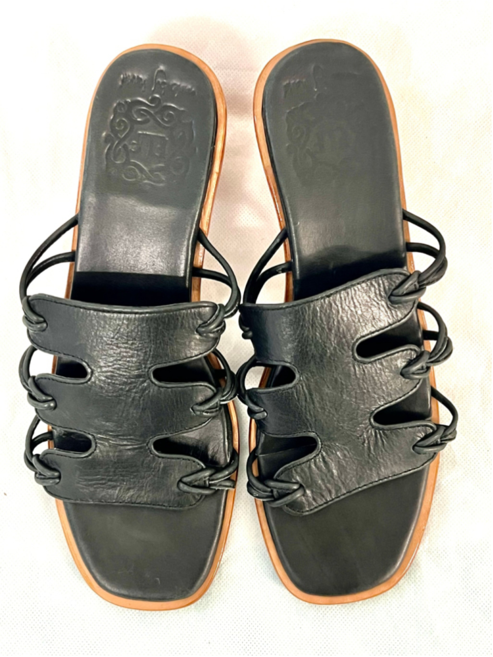 Bali Elf Ibiza Round Heel Black Leather Mules Women Size 8.5
